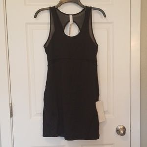 Lululemon Love All Dress Black Size 6 NWT